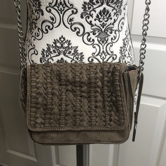 Not Rated Small Shoulder Bag Chain Woven Magnetic Purse - Picture 2 of 11